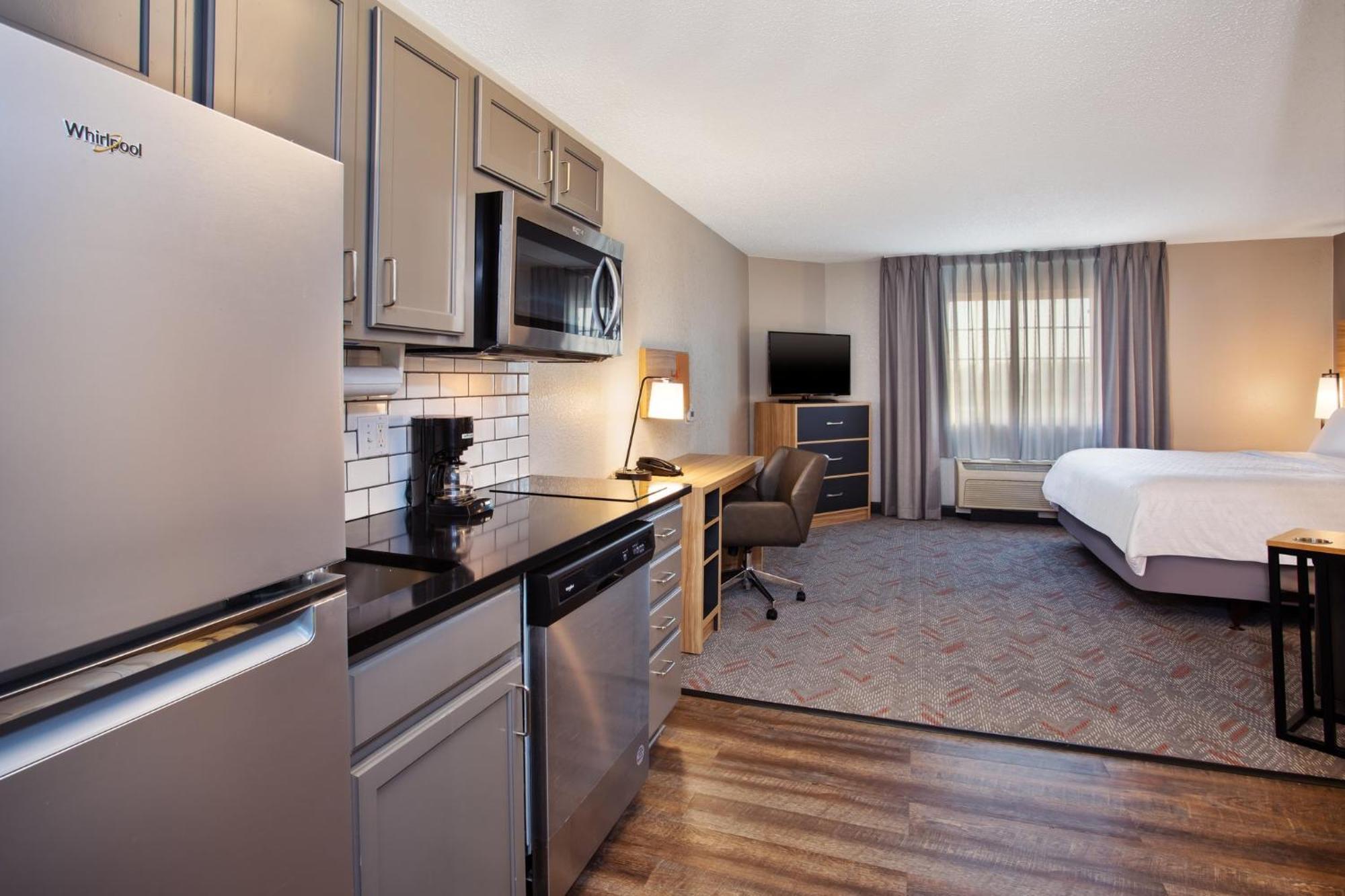Candlewood Suites Kenosha By Ihg Pleasant Prairie Eksteriør billede
