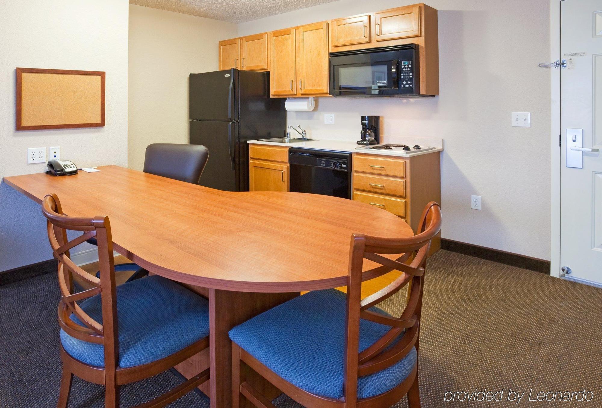 Candlewood Suites Kenosha By Ihg Pleasant Prairie Værelse billede